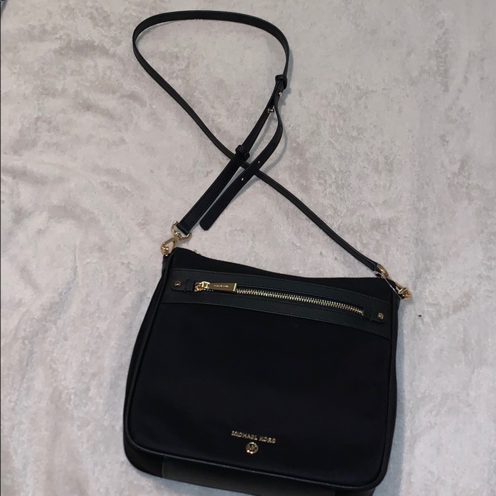 Michael Kors cross body